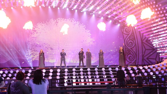 Genealogy proben auf der ESC-Bühne in Wien © EBU Foto: Thomas Hanses