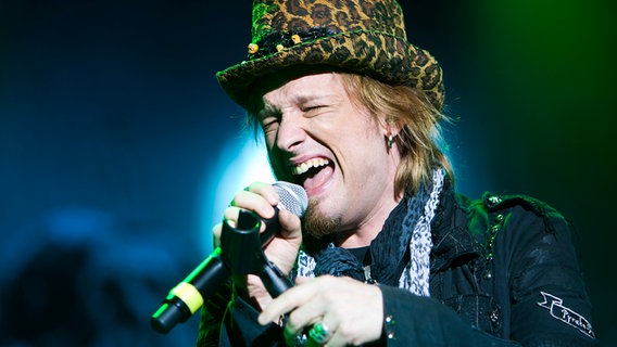 Tobias Sammet, Frontmann von Avantasia, bei einem Konzert im Jahr 2013. © Picture-Alliance / dpa 