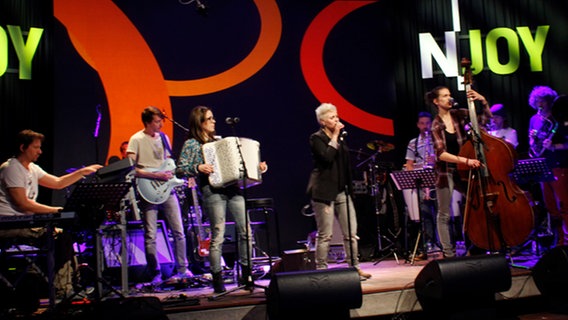 Die Band Elaiza beim Soundcheck im Mojo Club in Hamburg © eurovision.de Foto: Nicole Janke