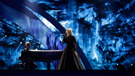 Leena Tirronen und Lasse Piirainen sind Norma John und treten mit "Blackbird" an. © Eurovision.tv Foto: Thomas Hanses