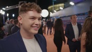 Michael Rice aus Großbritannien auf dem Orange Carpet in Tel Aviv.  