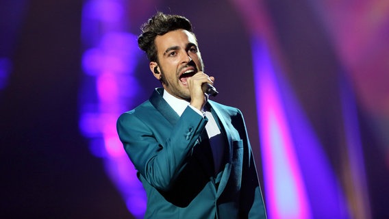 Marco Mengoni auf der Bühne beim ESC 2013. © NDR Foto: Rolf Klatt