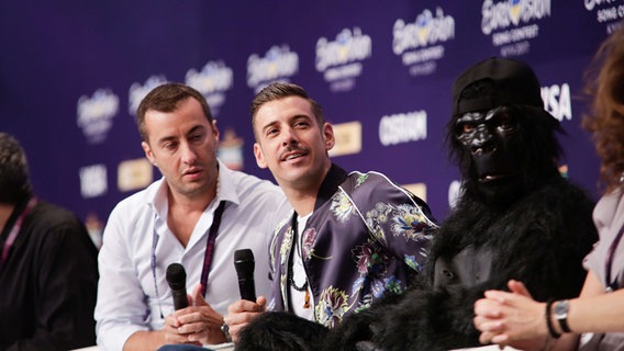 Francesco Gabbani im Backstage-Bereich im Messezentrum in Kiew. © Eurovision.tv Foto: Andres Putting