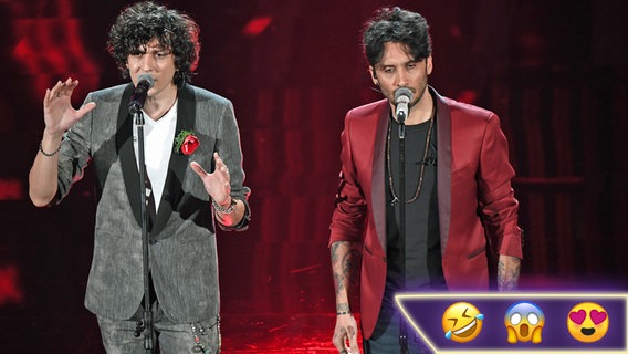 Ermal Meta und Fabrizio Moro singen beim Sanremo-Festival "Non mi avete fatto niente". © Picture-Alliance / Photoshot 