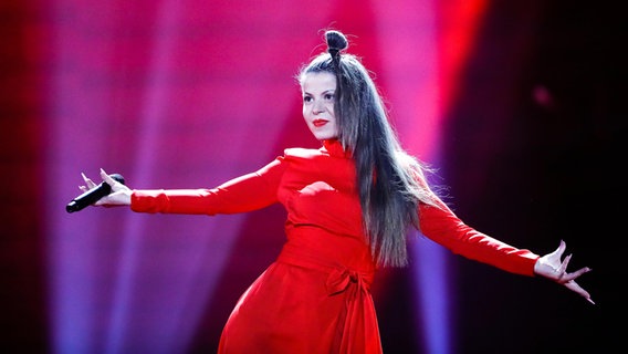 Fusedmarc performen "Rain Of Revolution" auf der ESC-Bühne in Kiew. © Eurovision.tv Foto: Andres Putting