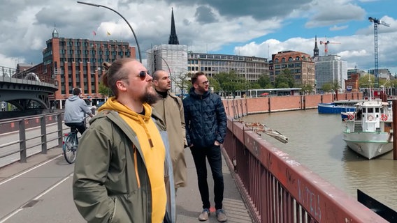 Die Mitglieder der litauischen Band The Roop, Mantas Banišauskas, Vaidotas Valiukevičius und Robertas Baranauskas in Hamburg.  Foto: Screenshot