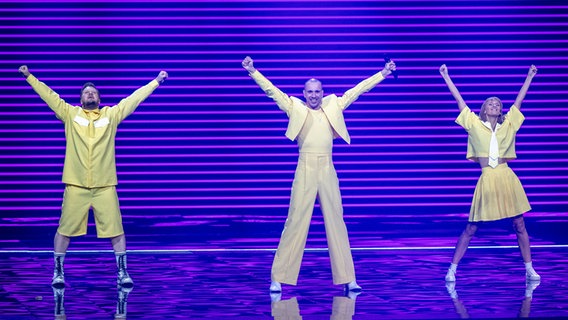 Die Gruppe "The Roop" auf der ESC Bühne in Rotterdam beim ersten Halbfinale © eurovision.tv Foto: Andres Putting