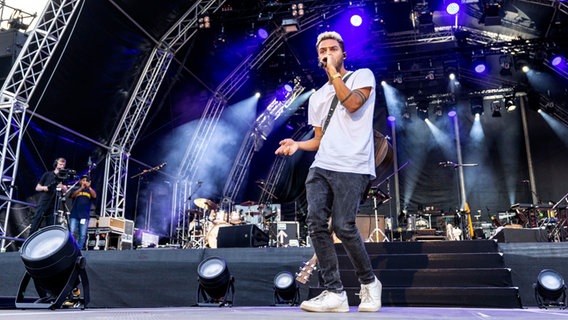 Malik Harris live auf Schloss Freidenstein in Gotha. Malik Harris live auf Schloss Freidenstein in Gotha. © Geisler-Fotopress Foto: Michael Kremer
