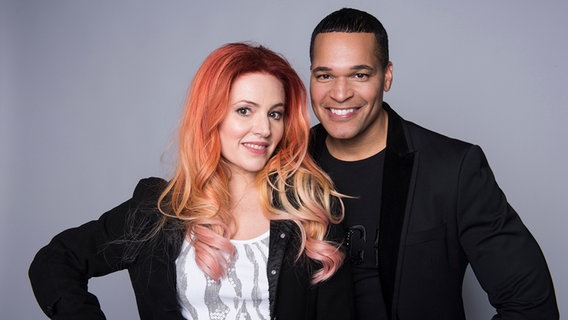 Die san-marinesischen ESC-Teilnehmer 2017 Valentina Monetta und Jimmie Wilson © San Marino RTV / Claude Langlois Foto: Claude Langlois