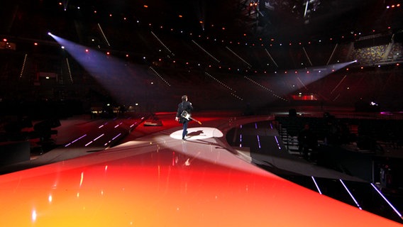 Vlatko Ilievski bei den ESC-Proben in Düsseldorf.  