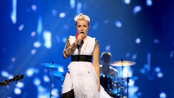 Poli Genova bei den Probem zum Eurovision Song Contest 2011 in Düsseldorf.  Foto: Rolf Klatt