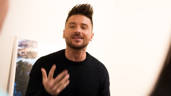 Sergey Lazarev (Russland) bereitet sich für die erste Probe vor. © eurovision.tv Foto: Anna Velikova