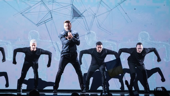 Sergey Lazarev aus Russland auf der ESC Bühne. © NDR Foto: Rolf Klatt