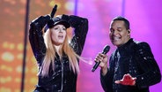Valentina Monetta & Jimmie Wilson performen"Spirit Of The Night" auf der ESC-Bühne © eurovision.tv Foto: Thomas Hanses