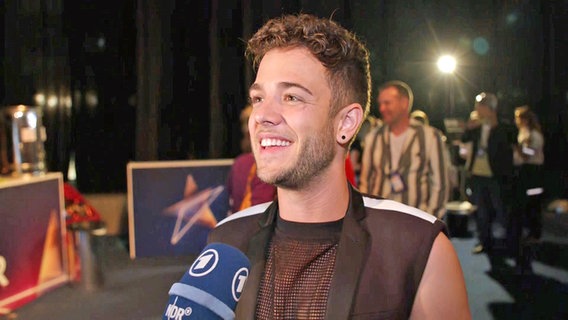 Luca Hänni im Backstage-Bereich des ESC 2019 in Tel Aviv.  