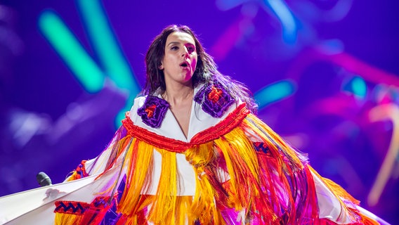 Die Vorjahressiegerin Jamala probt auf der ESC-Bühne in Kiew. © Rolf Klatt Foto: Rolf Klatt