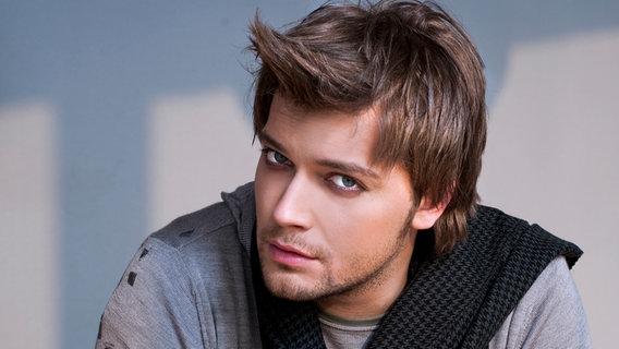 Vlatko Ilievski nimmt 2011 für Mazedonien (FYR) am Eurovision Song Contest teil.  Foto: Darko Moraitov