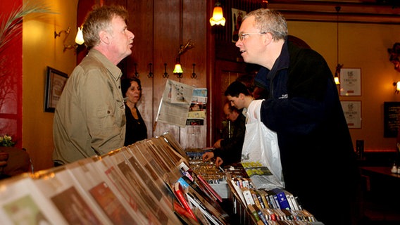 Arnold de Vrind (links) aus dem niederländischen Zoetermeer © NDR Foto: Marco Lambrecht