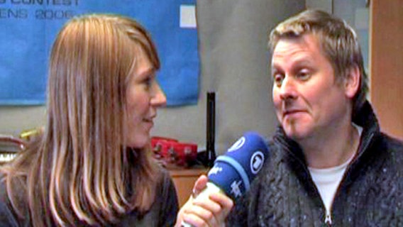 Reporterin Sandra mit Stefan Enge  
